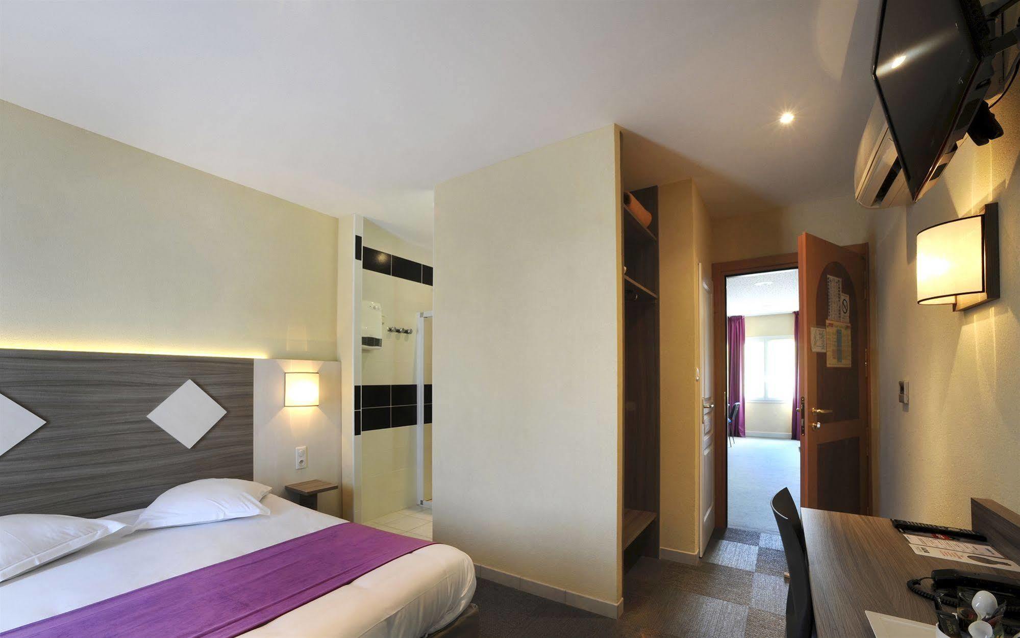 The Originals City, Des Arenes, Hotel
