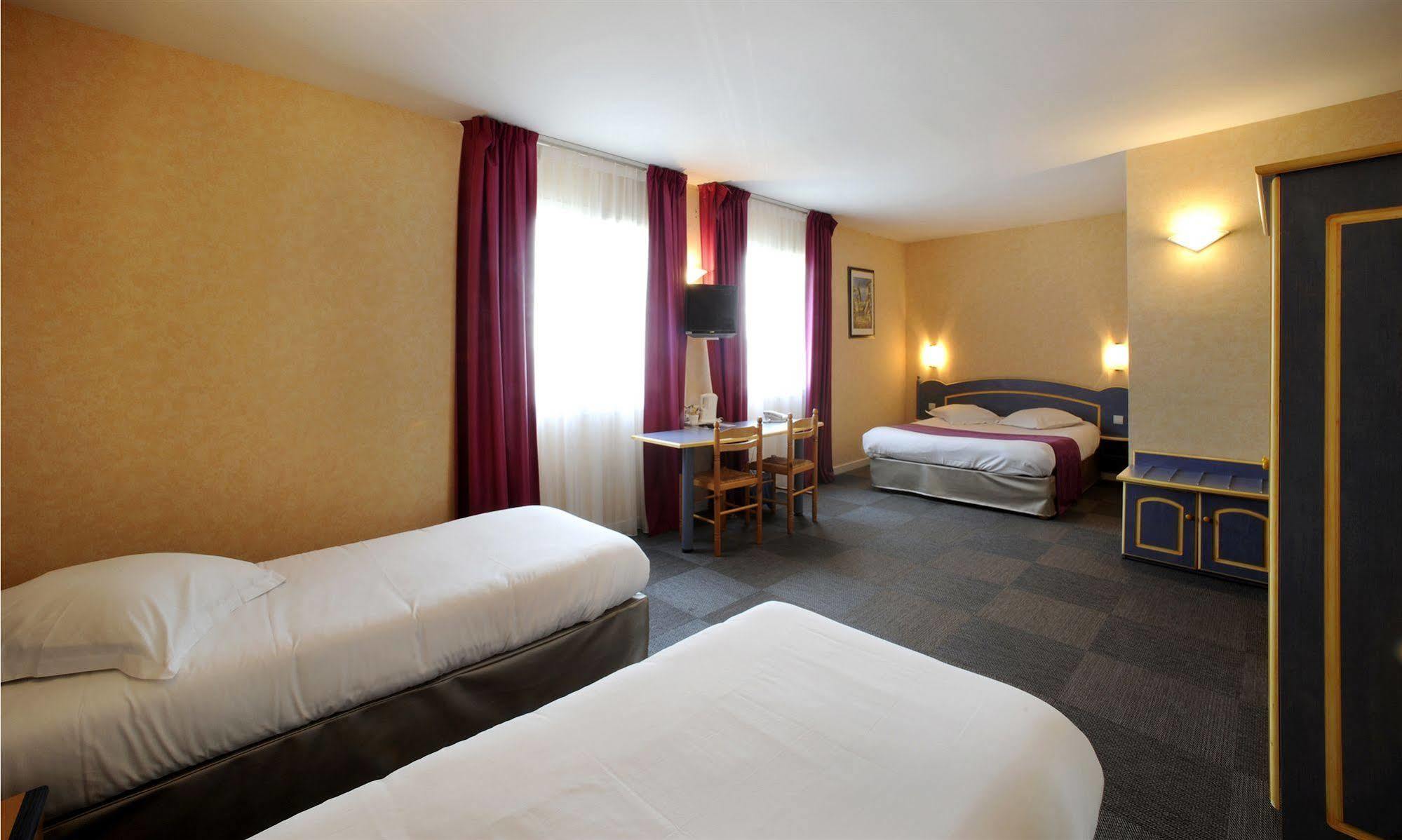 The Originals City, Des Arenes, Hotel